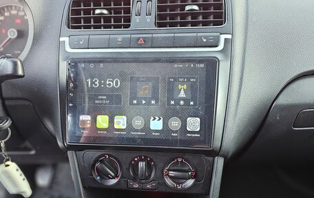 Volkswagen Polo VI (EU Market), 2010 год, 630 000 рублей, 16 фотография