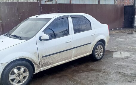 Renault Logan I, 2014 год, 320 000 рублей, 2 фотография