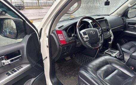 Toyota Land Cruiser 200, 2013 год, 3 950 000 рублей, 9 фотография