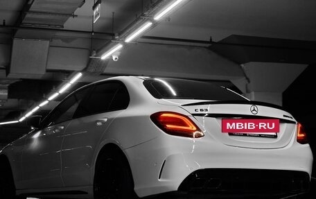 Mercedes-Benz C-Класс, 2015 год, 1 900 000 рублей, 2 фотография