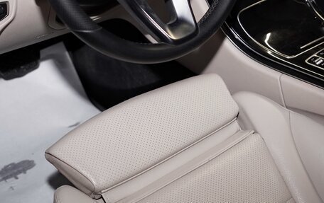 Mercedes-Benz C-Класс, 2015 год, 1 900 000 рублей, 16 фотография