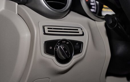 Mercedes-Benz C-Класс, 2015 год, 1 900 000 рублей, 17 фотография