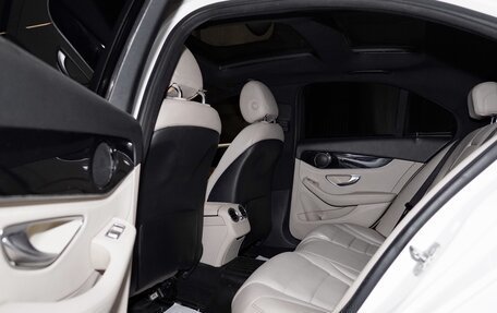 Mercedes-Benz C-Класс, 2015 год, 1 900 000 рублей, 18 фотография