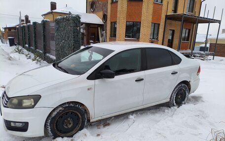 Volkswagen Polo VI (EU Market), 2017 год, 650 000 рублей, 4 фотография