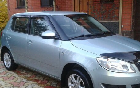 Skoda Fabia II, 2011 год, 580 000 рублей, 2 фотография