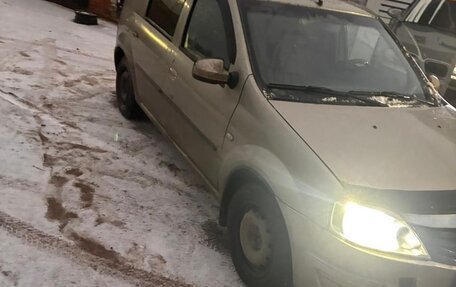 Renault Logan I, 2013 год, 270 000 рублей, 1 фотография