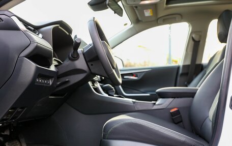 Toyota RAV4, 2025 год, 4 130 000 рублей, 7 фотография