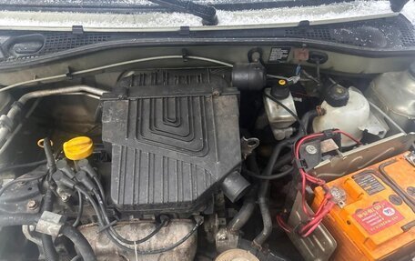 Renault Logan I, 2013 год, 270 000 рублей, 5 фотография