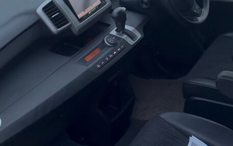 Honda Freed I, 2012 год, 1 300 000 рублей, 5 фотография