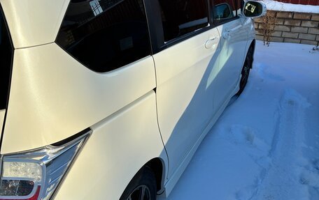 Honda Freed I, 2012 год, 1 300 000 рублей, 13 фотография