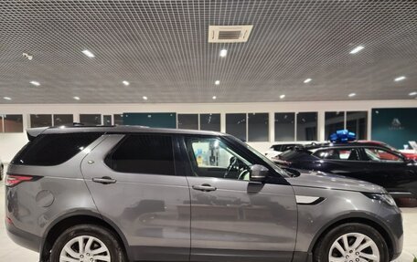 Land Rover Discovery IV, 2017 год, 2 700 000 рублей, 8 фотография