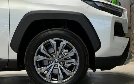 Toyota RAV4, 2025 год, 3 990 000 рублей, 8 фотография