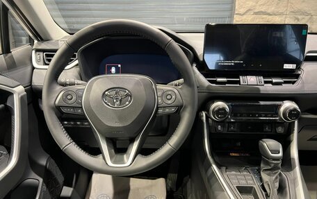 Toyota RAV4, 2025 год, 3 990 000 рублей, 29 фотография
