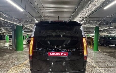 Hyundai Staria, 2023 год, 6 000 000 рублей, 7 фотография