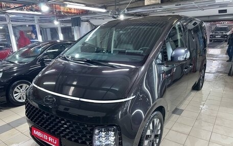 Hyundai Staria, 2023 год, 6 000 000 рублей, 15 фотография