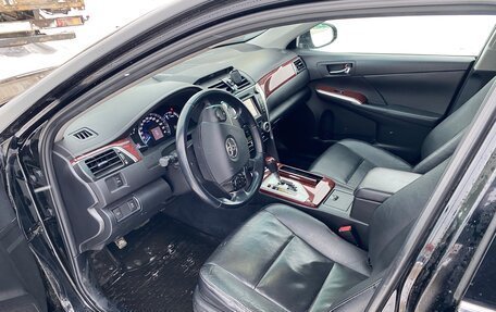 Toyota Camry, 2012 год, 1 750 000 рублей, 11 фотография