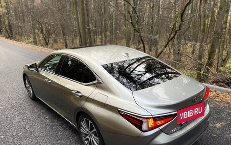 Lexus ES VII, 2020 год, 3 400 000 рублей, 19 фотография