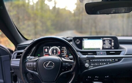 Lexus ES VII, 2020 год, 3 400 000 рублей, 24 фотография