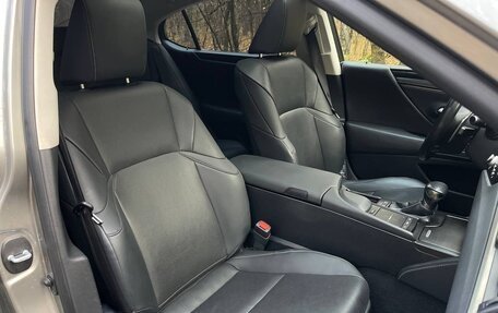 Lexus ES VII, 2020 год, 3 400 000 рублей, 27 фотография