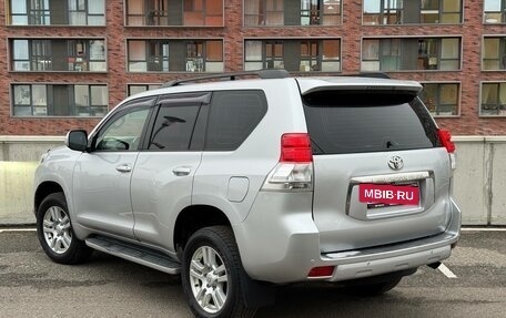 Toyota Land Cruiser Prado 150 рестайлинг 2, 2010 год, 1 900 000 рублей, 5 фотография