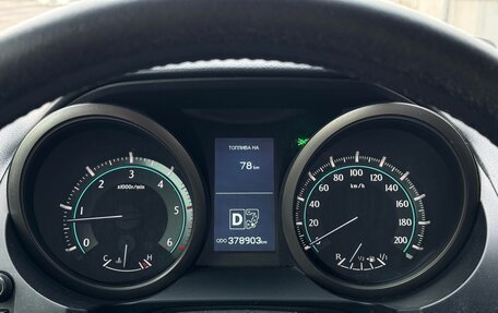 Toyota Land Cruiser Prado 150 рестайлинг 2, 2010 год, 1 900 000 рублей, 11 фотография