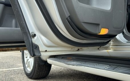 Toyota Land Cruiser Prado 150 рестайлинг 2, 2010 год, 1 900 000 рублей, 23 фотография