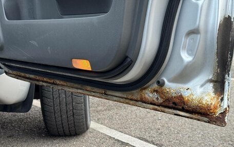 Toyota Land Cruiser Prado 150 рестайлинг 2, 2010 год, 1 900 000 рублей, 24 фотография