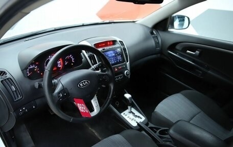 KIA cee'd I рестайлинг, 2011 год, 690 000 рублей, 10 фотография