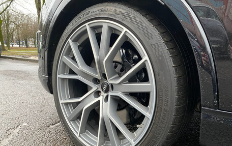 Audi SQ7, 2018 год, 6 100 000 рублей, 5 фотография