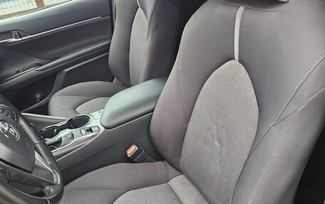 Toyota Camry, 2021 год, 2 450 000 рублей, 13 фотография