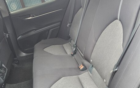 Toyota Camry, 2021 год, 2 450 000 рублей, 14 фотография