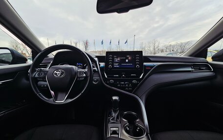 Toyota Camry, 2021 год, 2 450 000 рублей, 23 фотография