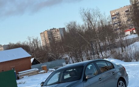 BMW 3 серия, 2011 год, 770 000 рублей, 2 фотография