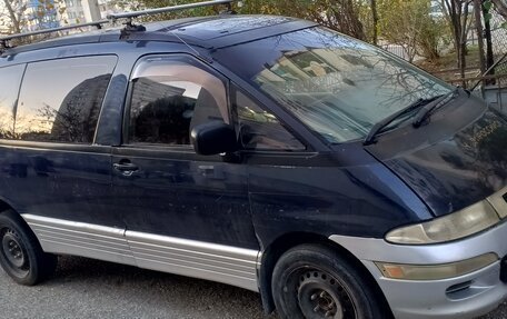 Toyota Estima III рестайлинг -2, 1992 год, 300 000 рублей, 2 фотография