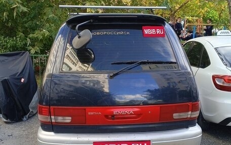 Toyota Estima III рестайлинг -2, 1992 год, 300 000 рублей, 6 фотография