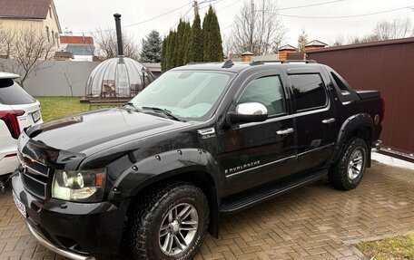 Chevrolet Avalanche II, 2006 год, 3 500 000 рублей, 18 фотография