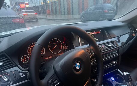 BMW 5 серия, 2015 год, 1 649 000 рублей, 4 фотография