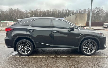 Lexus RX IV рестайлинг, 2019 год, 5 700 000 рублей, 10 фотография