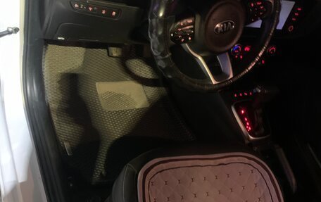 KIA Rio IV, 2021 год, 1 800 000 рублей, 8 фотография