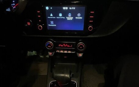 KIA Rio IV, 2021 год, 1 800 000 рублей, 19 фотография