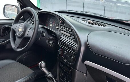 Chevrolet Niva I рестайлинг, 2015 год, 699 000 рублей, 12 фотография