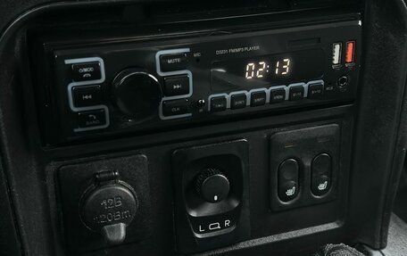 Chevrolet Niva I рестайлинг, 2015 год, 699 000 рублей, 16 фотография