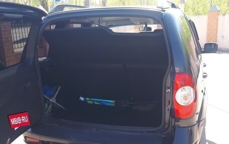 Chevrolet Niva I рестайлинг, 2014 год, 850 000 рублей, 13 фотография