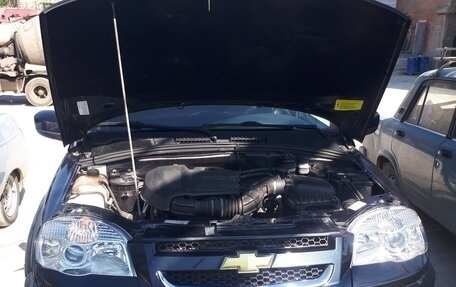 Chevrolet Niva I рестайлинг, 2014 год, 850 000 рублей, 24 фотография