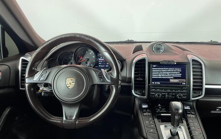 Porsche Cayenne III, 2012 год, 2 209 000 рублей, 12 фотография