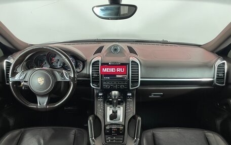 Porsche Cayenne III, 2012 год, 2 209 000 рублей, 10 фотография