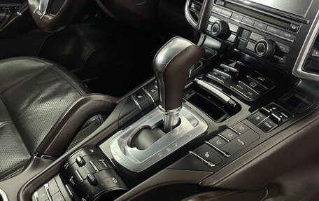 Porsche Cayenne III, 2012 год, 2 209 000 рублей, 17 фотография