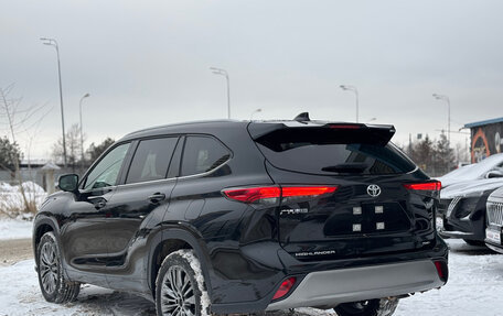 Toyota Highlander, 2025 год, 5 890 000 рублей, 2 фотография