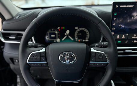 Toyota Highlander, 2025 год, 5 890 000 рублей, 12 фотография