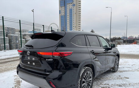 Toyota Highlander, 2025 год, 5 890 000 рублей, 4 фотография